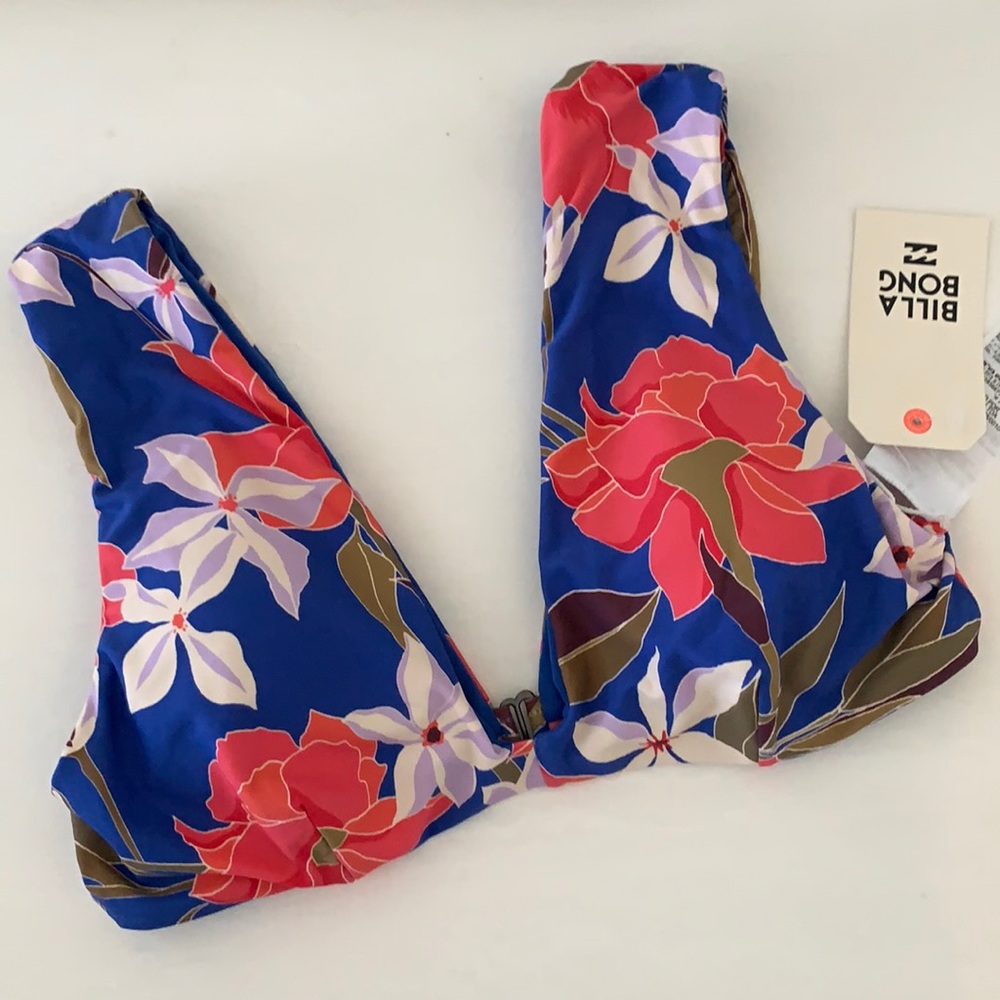 Billabong love louder plunge bikini top NWT!